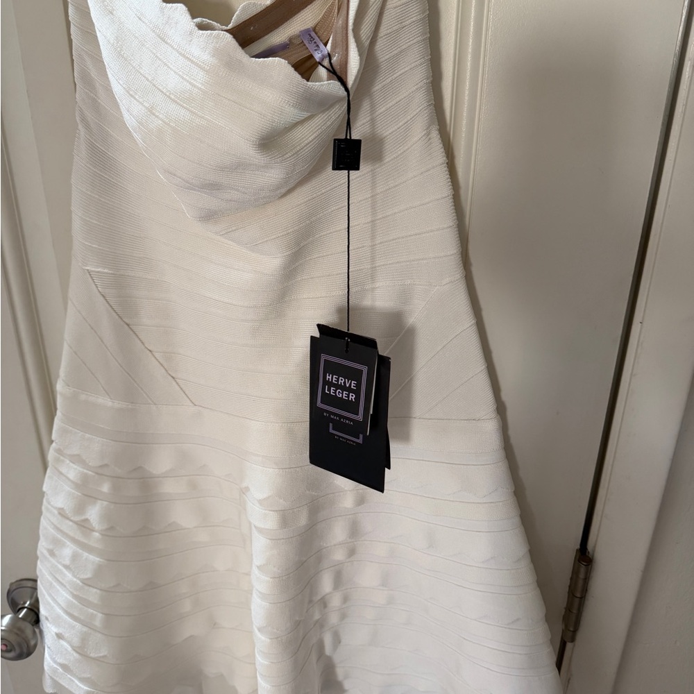 Herve Leger “Phoebe Dress” NWT White Strapless Dress Small - Picture 3 of 10